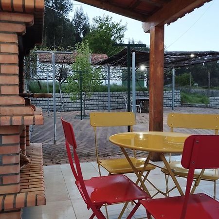 Villa Casa Poesia à Castanheira de Pera Extérieur photo
