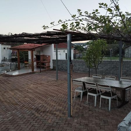 Villa Casa Poesia à Castanheira de Pera Extérieur photo